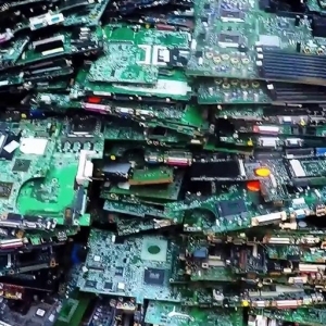 Computer Scrap01